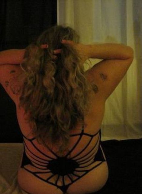 LadySunflower - Verheiratet und wenig belastet!