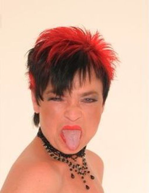 Nixe48 - Hausfrau sucht Mann!