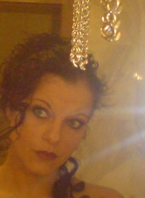 Nightmare32 - Geschieden, bisexuell, sucht...