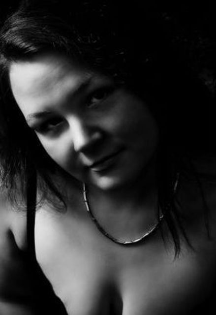 Hasi30 - Bisexuelle sucht Dauerbeziehung!