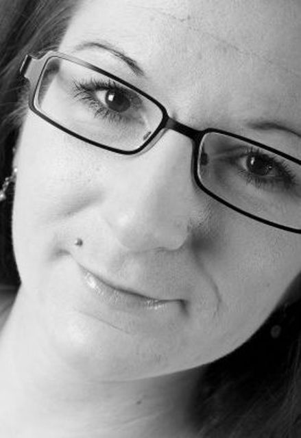 Schihaserl - Sportliche End-Vierzigerin sucht Matratzensport *fg*