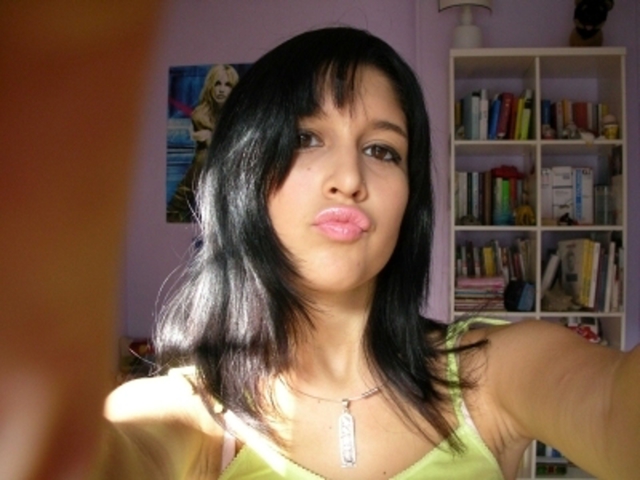 Paula1130 - Hübsche Südländerin sucht süßen Österreicher!